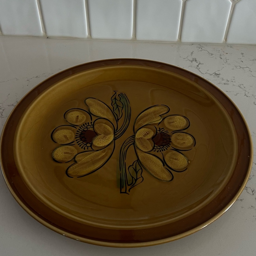 International Stoneware Calypso Set